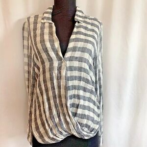 Bella Dahl Black White Plaid Long Sleeve Top - size Small